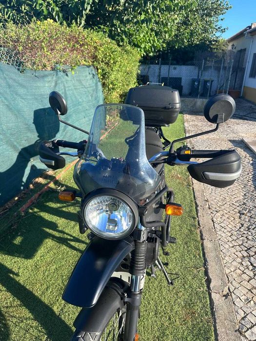 Royal Enfield Himalayan 411 — 2022 | Granite Black | Revisões sempre no concessionário oficial
