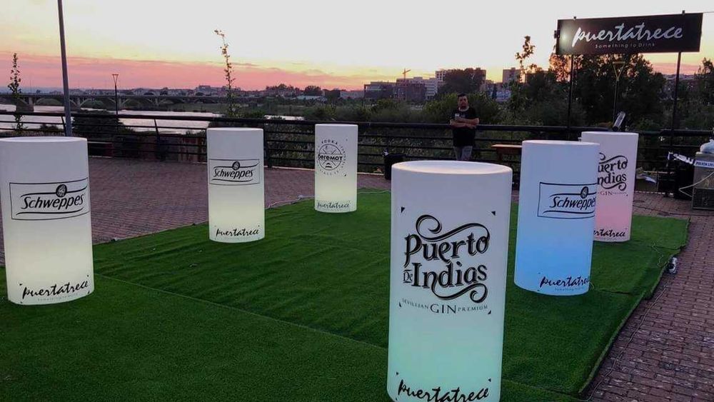 Mesas com iluminação