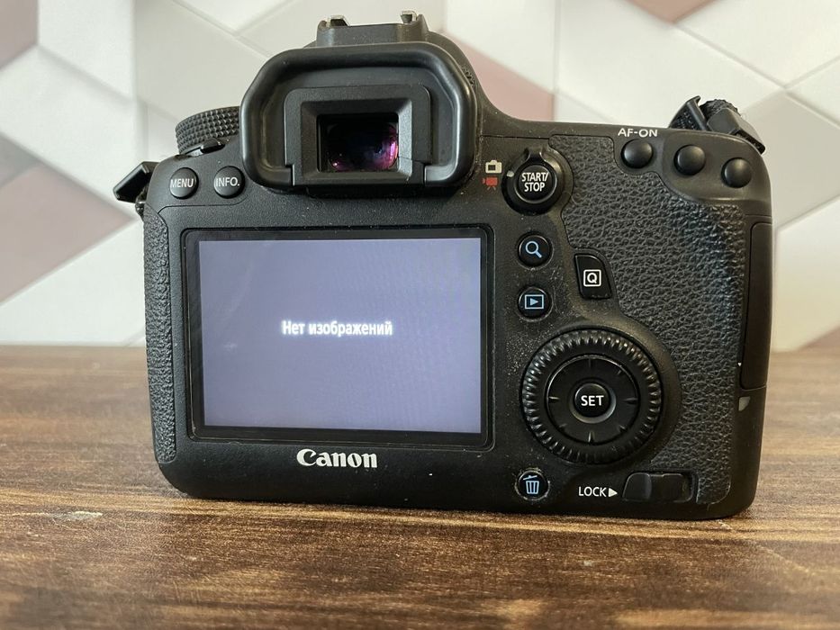 Фотоаппарат Canon EOS 6D