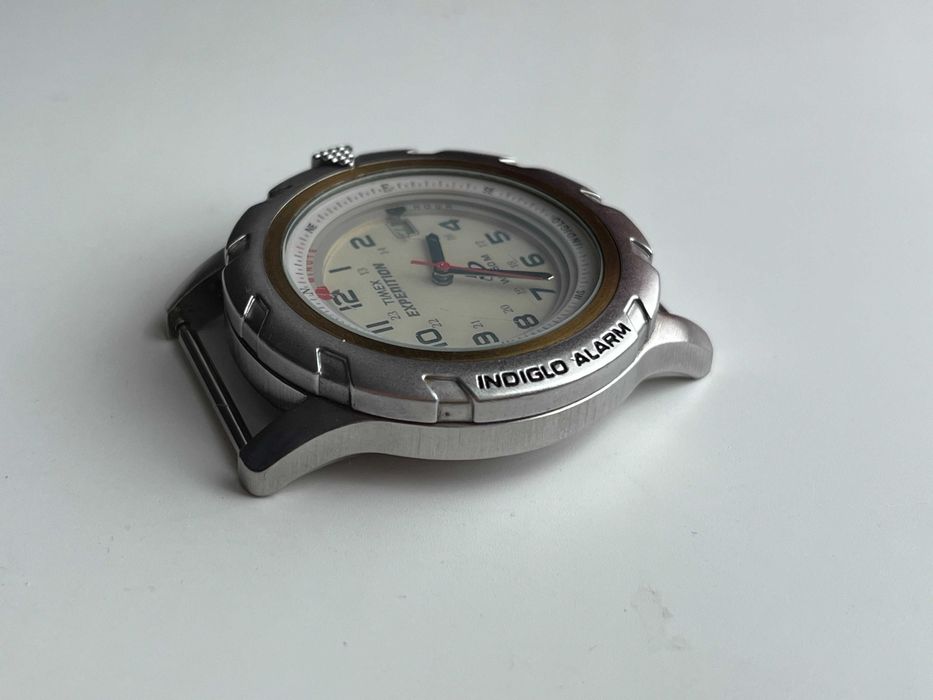 Вінтажний годинник Timex Expedition Alarm Compass indiglo — M9.