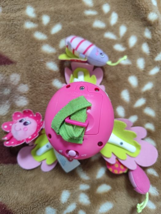 Продам набір іграшок 0+