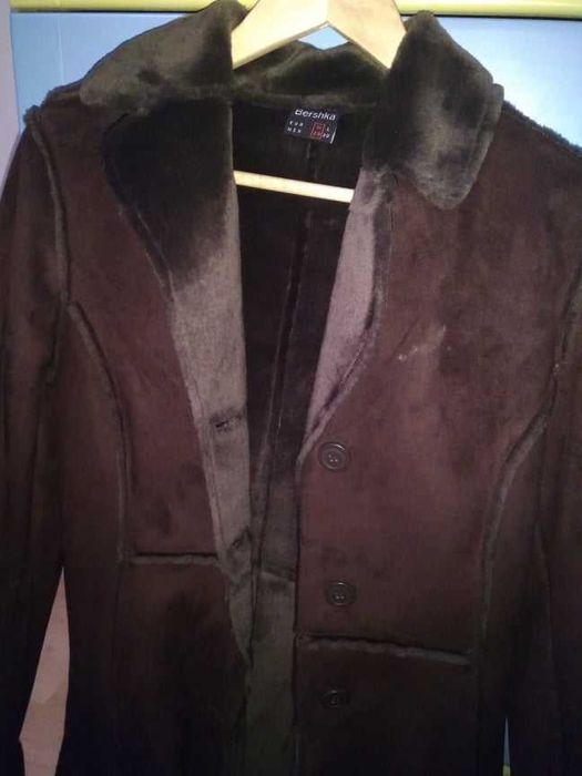 Casaco comprido Bershka para mulher