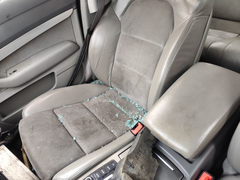 Audi A6 C6 kombi jasne beżowe skóry polskory fotel kierowcy kanapa