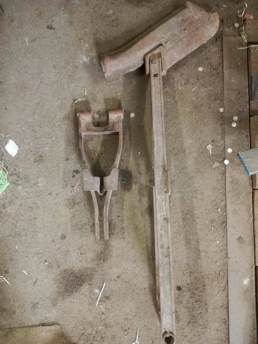 Продам корпус сошника сівалки сз 3.6,стойки мотиги