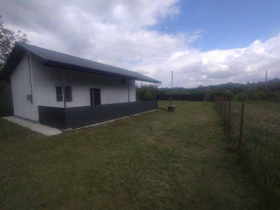 Продаю будинок с.Ценжів