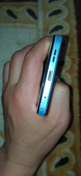 Продам-Xiaomi Redmi note 12.   8/256гб.