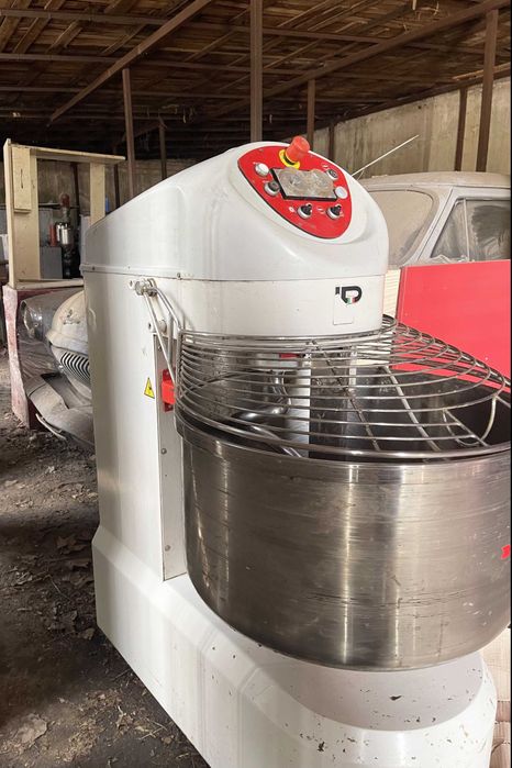 Тістоміс спіральний LP Group VIS80  80кг (131л)