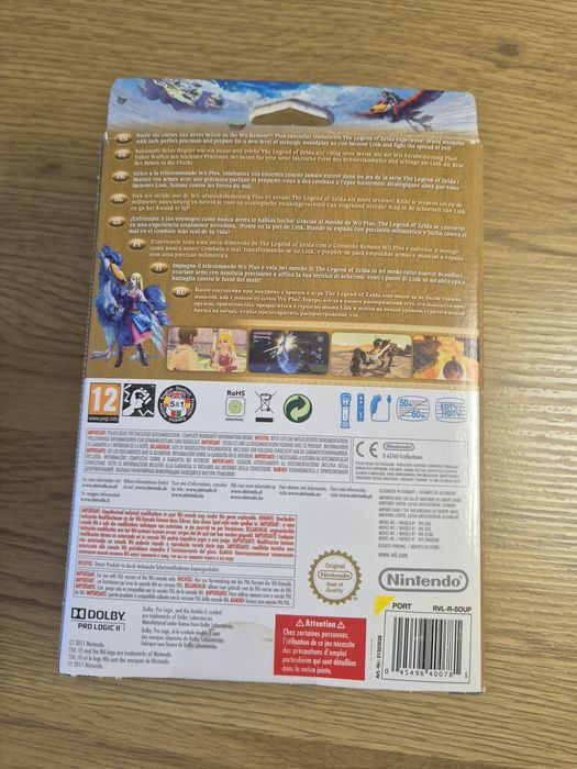 The Legend of Zelda: Skyward Sword Limited Edition Pack (Wii) — SELADO DE FÁBRICA