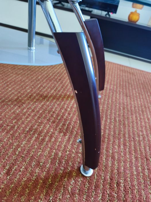 Mesa de centro de vidro