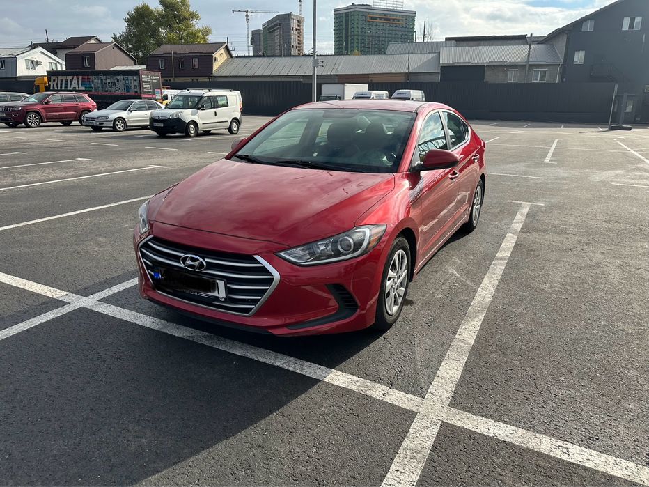 Авто в аренду Hyundai elantra