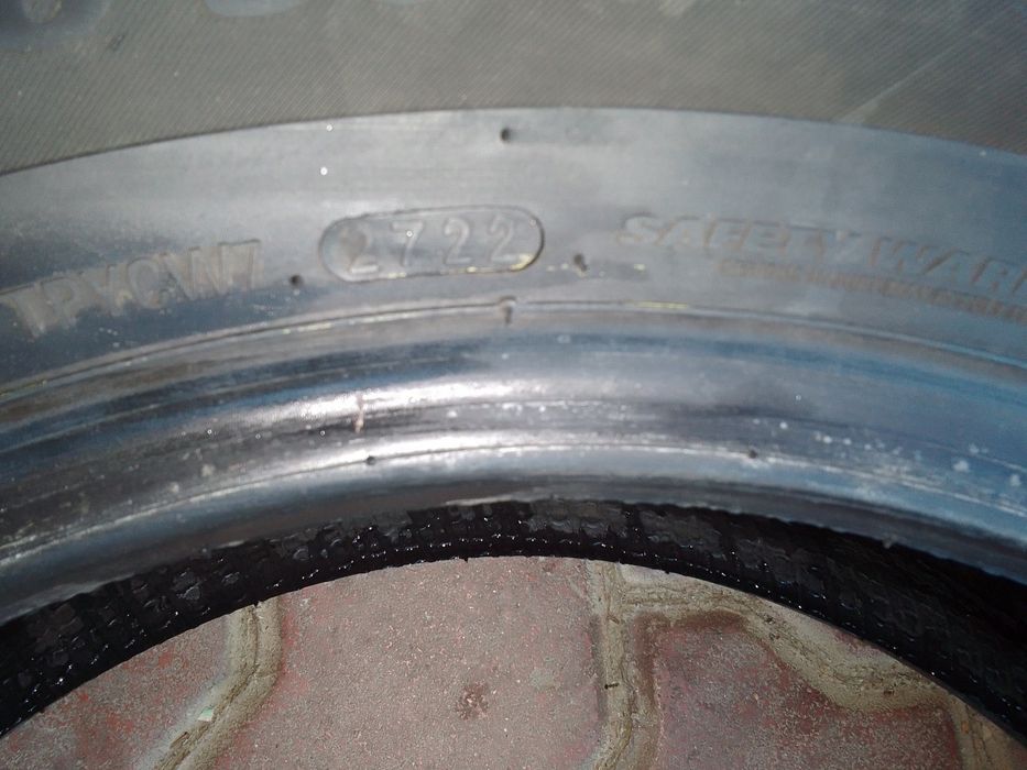 Opona zimowa 205/60r16 KUMHO 2022r 6mm