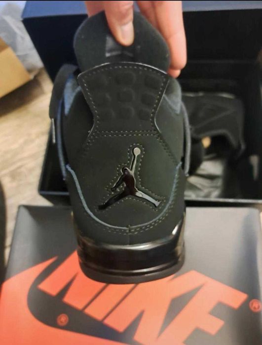 Buty Jordan 4 cale czarne nowe oryginalne buty meskie damskie 36-46