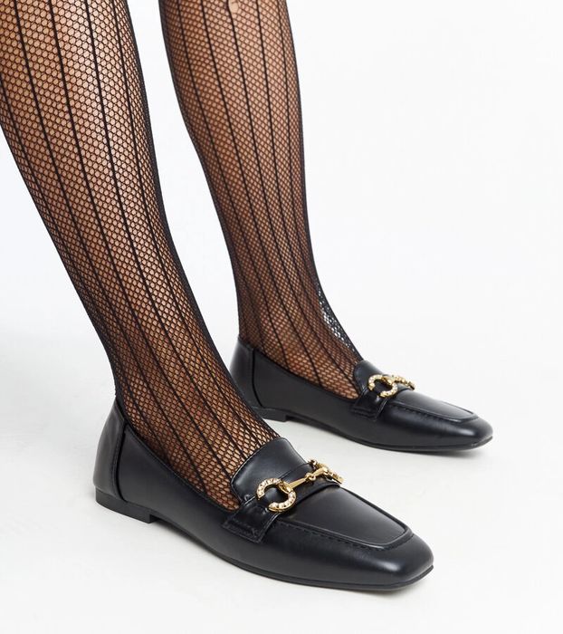 Czarne mokasyny z klamerką Areebah