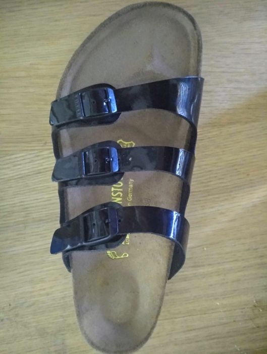 Sandálias Birkenstock 42, modelo Florida, preto, novo