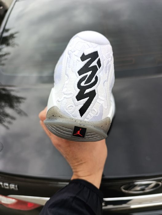 Air Jordan Zion 3 White original p. 48,5(32) нові