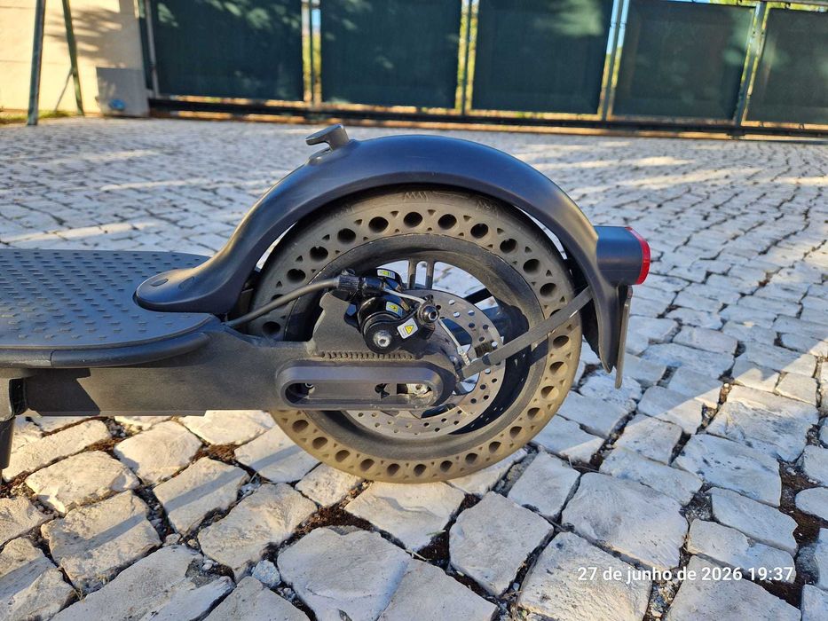Trotinete Xiaomi - Mi Electric Scooter Essential
