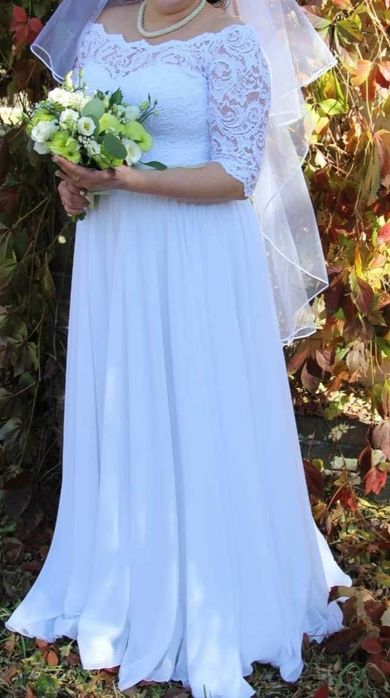 Продам весільну сукню