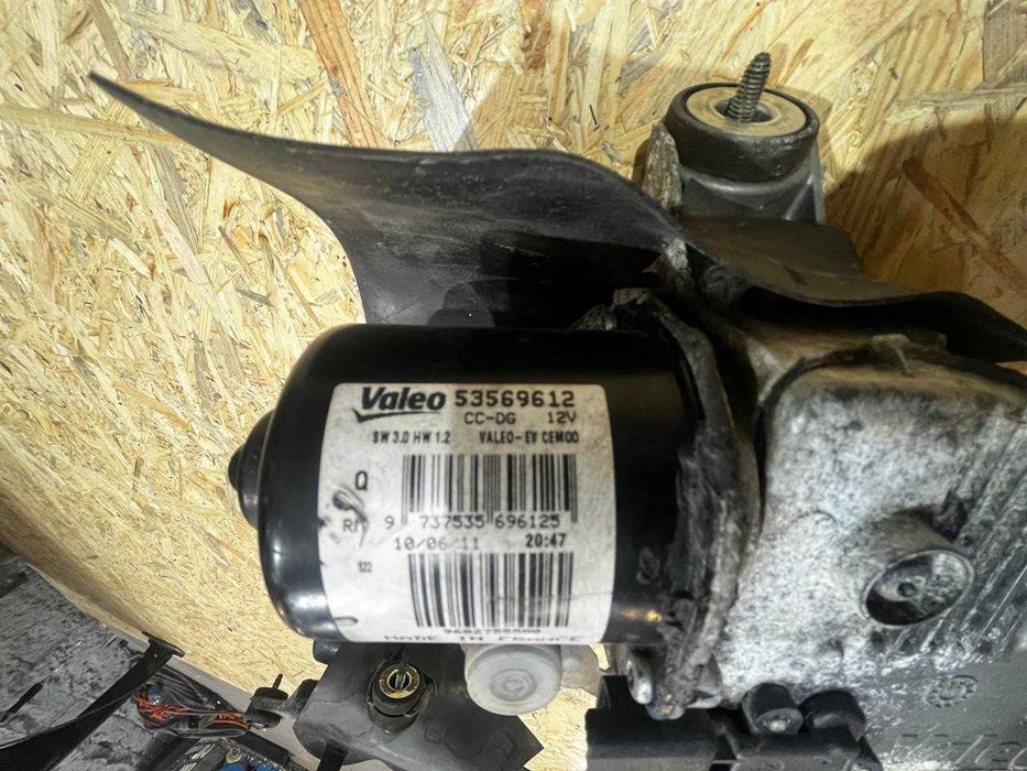 Silniczki silnik wycieraczek przód citroen C5 lll generacji x7