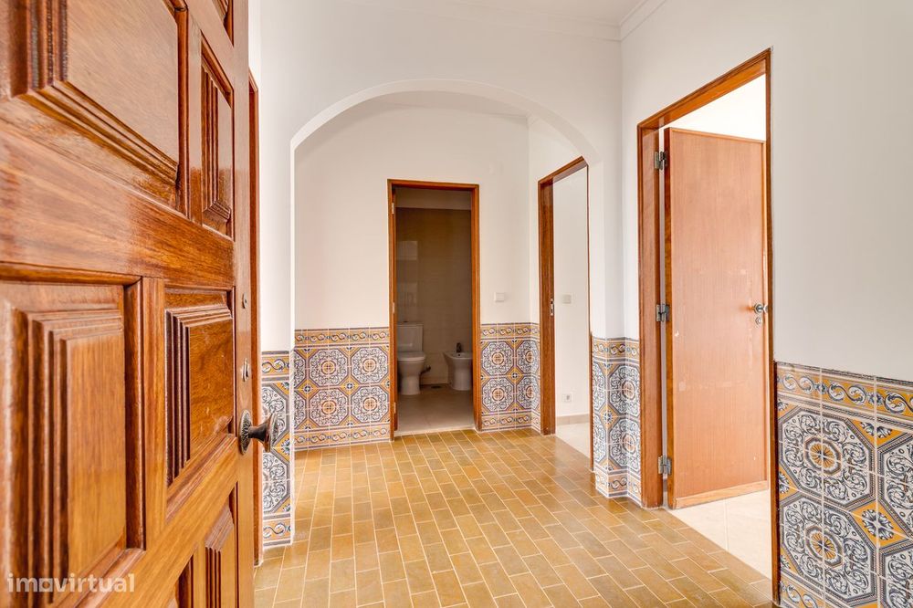 Apartamento T2 | 84 M² | Massamá | Arrecadação