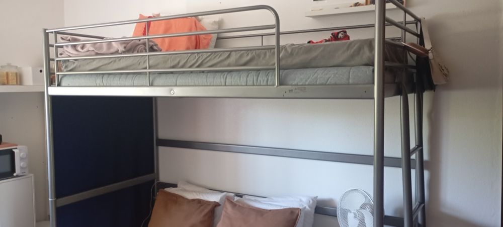 Estrutura de cama alta