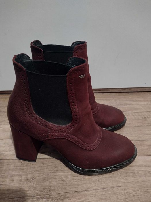 Botki zamszowe na obcasie