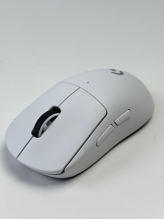 Бездротова ігрова оптична миша Logitech G PRO X SUPERLIGHT 2 White - ультралегка конструкція, сумісність з бездротовою зарядкою PowerPlay, 44 000 DPI