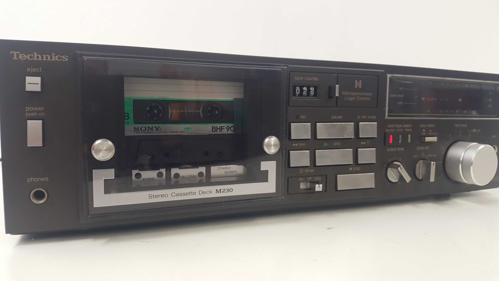 Magnetofon  kasetowy  Technics RS-M230 Japan