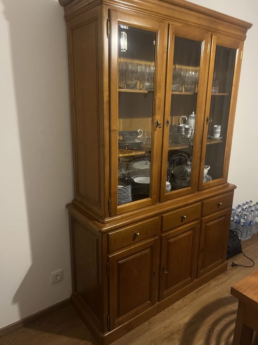 Movel sala de refeicoes + aparador