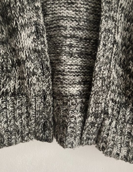 Gruby sweter kardigan