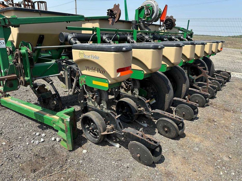 Сівалка Great Plains YP-825 (PD 8070) YP-825A-0870 гідромотор Kinze