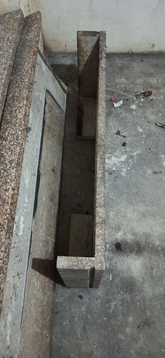 Três bancadas granito rosa