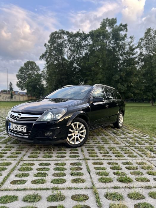 Opel astra h combi