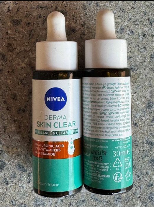 Сироватка Nivea.