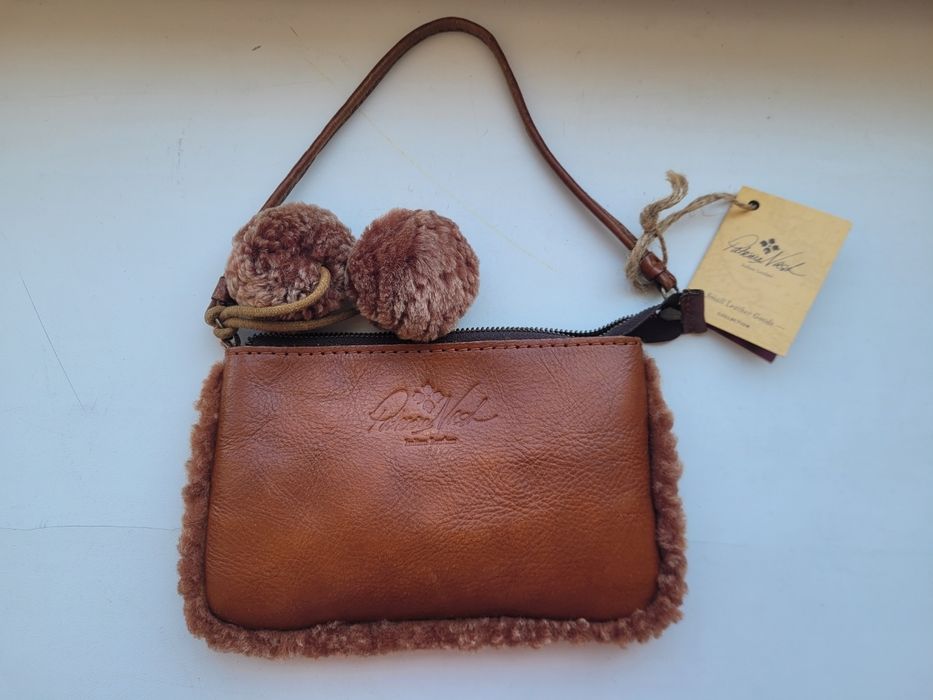 Шкіряний гаманець сумка PATRICIA NASH Piedmont Sherpa