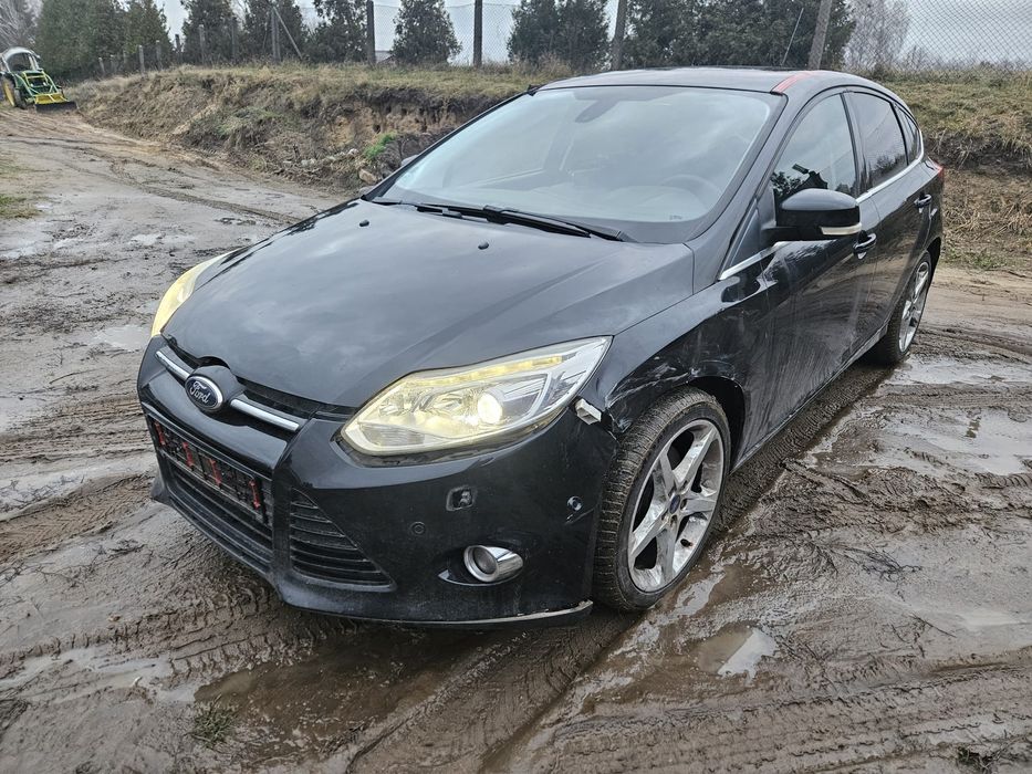 Ford Focus 5d hb 1.6 benzyna xenon zobacz 10777 zl