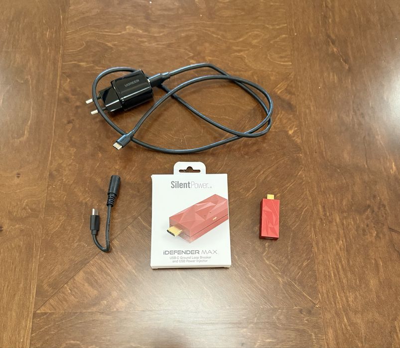 Ізолятор контуру заземлення з фільтром живлення IFI IDefender Max