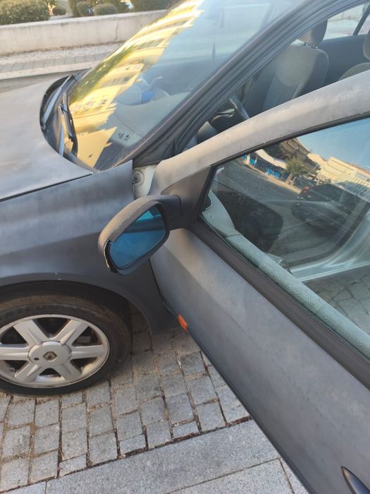 Vendo Renault Laguna 1.6 105 CV 2001