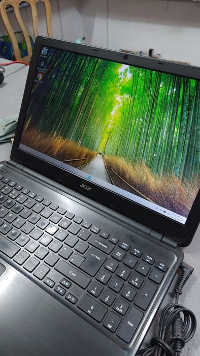 Acer i7 8gb ram 120gb ssd windows 11