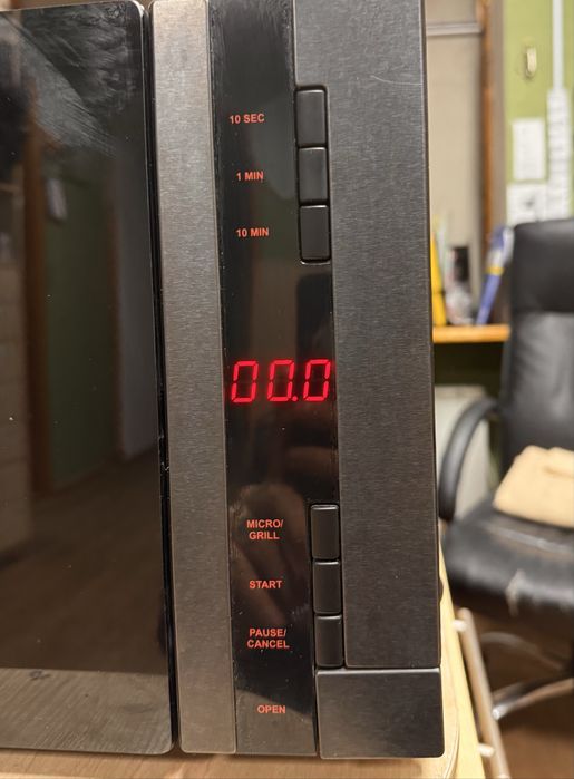Мікрохвильова піч Gorenje GMO 20 DGB