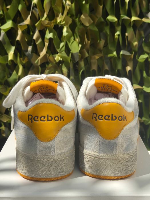 Sapatilhas Reebok Club C 85 – White/Orange – Tam. 39 (Novas na Caixa)