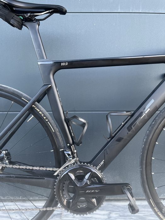 WRC BOLD carbono