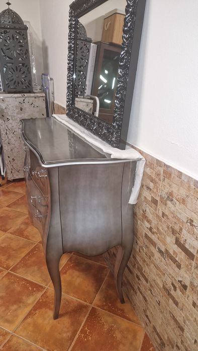 Comoda Decorativa + Moldura