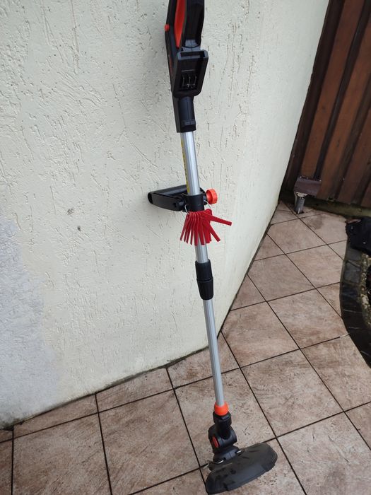 Трімеер акумуляторний Дніпро М 200