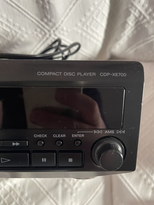 Leitor de CD Sony ( ler bem o anúncio )