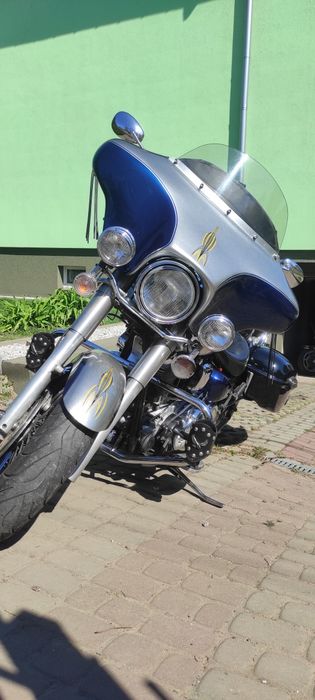 Yamaha road star 1700