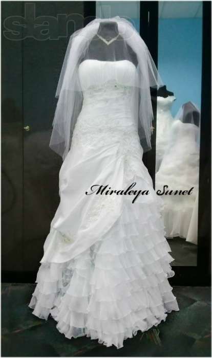 Срочно!!!Свадебное платье + подарок