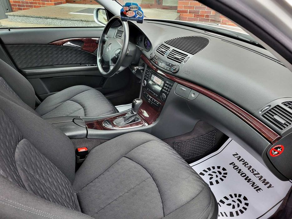 Śliczny Mercedes E KLASA *Klima*ALU*Xenon*Niski Przebieg!RARYTAS!