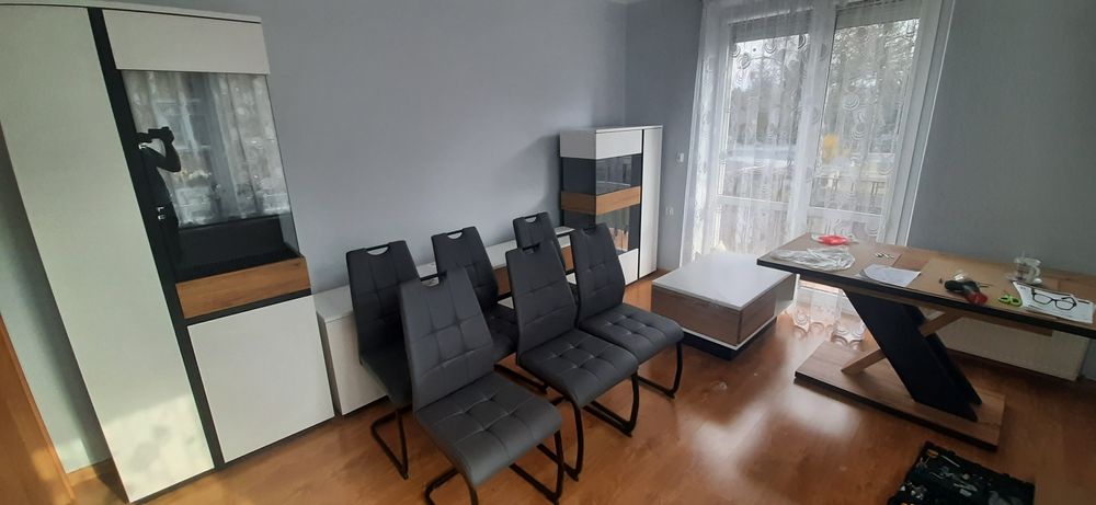 Skręcanie montaż mebli szafa, komoda...