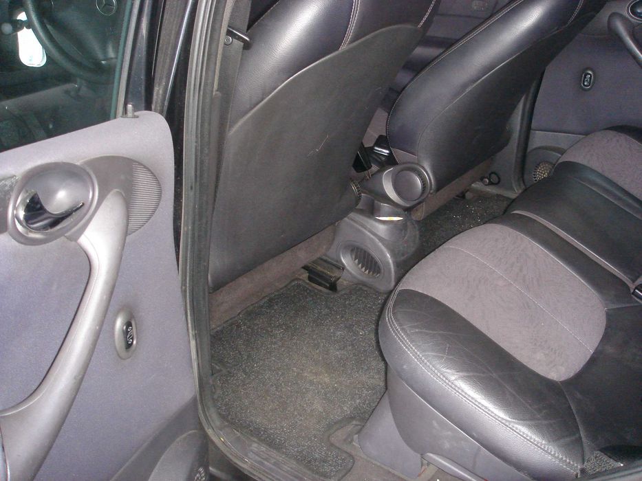 vendo Mercedes 170 cdi de 2003-4 e esticador de carro