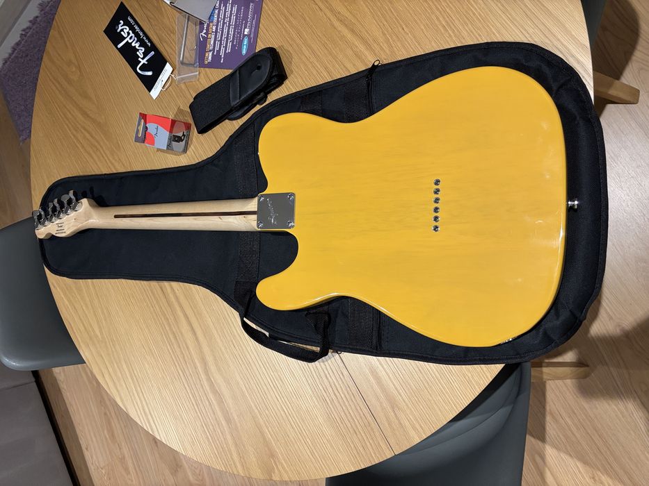 Squier Telecaster Affinity series, com extras